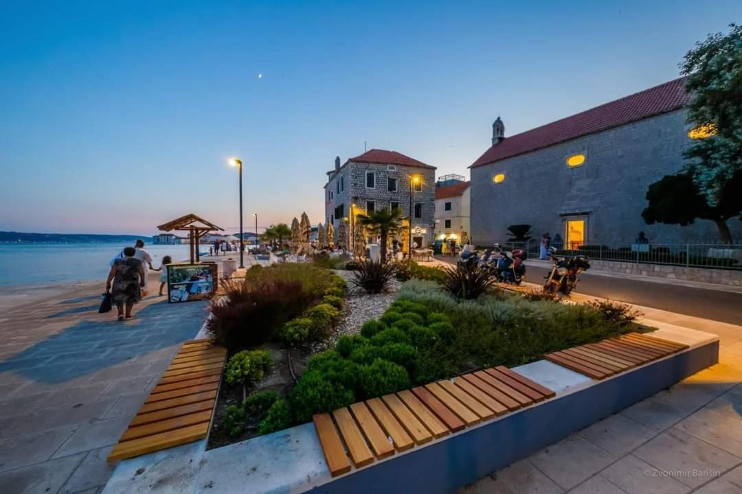 Modern Apartment Near Split & Trogir Kastela Luaran gambar