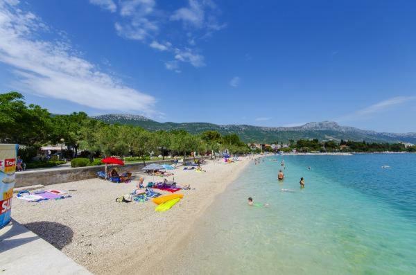 Modern Apartment Near Split & Trogir Kastela Luaran gambar