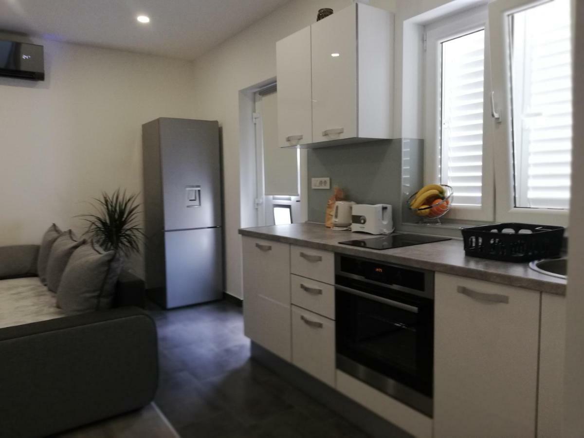 Modern Apartment Near Split & Trogir Kastela Luaran gambar