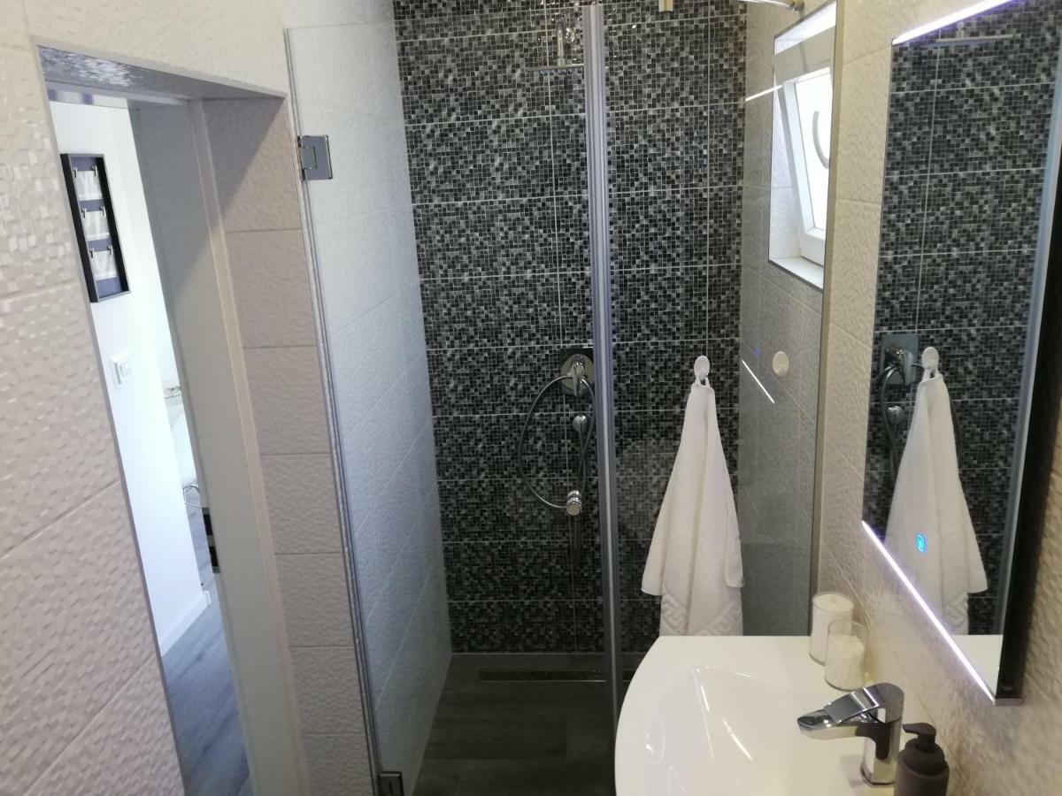 Modern Apartment Near Split & Trogir Kastela Luaran gambar